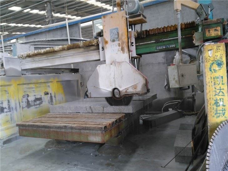 Curb Stone Bridge Cutting Machine